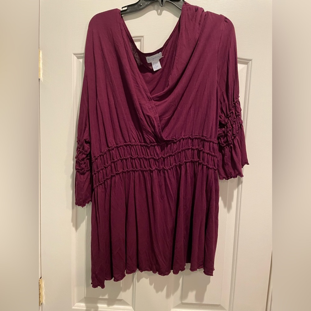 Womens plus size top